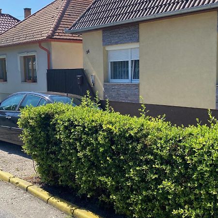 House Damado Deluxe Villa Otteveny Kültér fotó