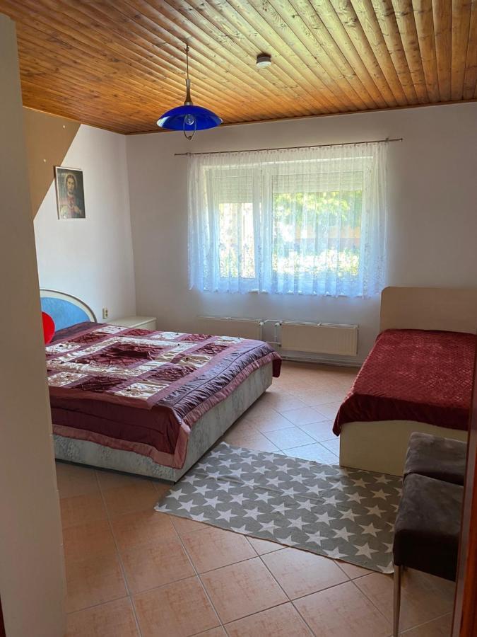 House Damado Deluxe Villa Otteveny Kültér fotó